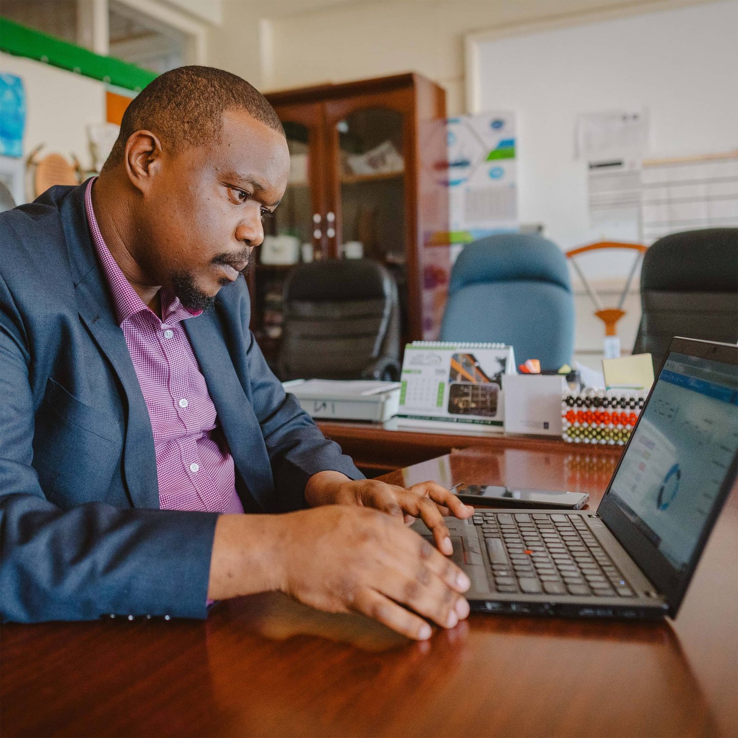 Dr. Gatacha Godfrey04-square-flipped